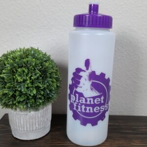 Planet Fitness Water Bottle Purple White Squeeze Sport Gym Hydration 1506216-00